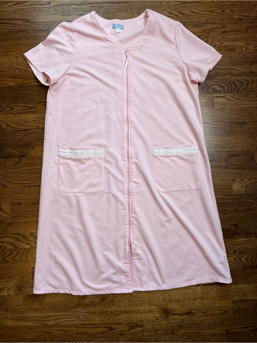 Celestial Dreams Women’sClassic Pink Women's Zip-Front Robe House Coat XL 16-18